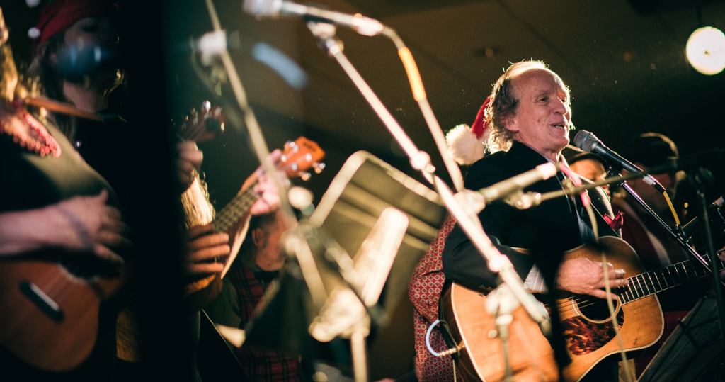Steve Shook & the Elftone All-Girl Ukulele Revue